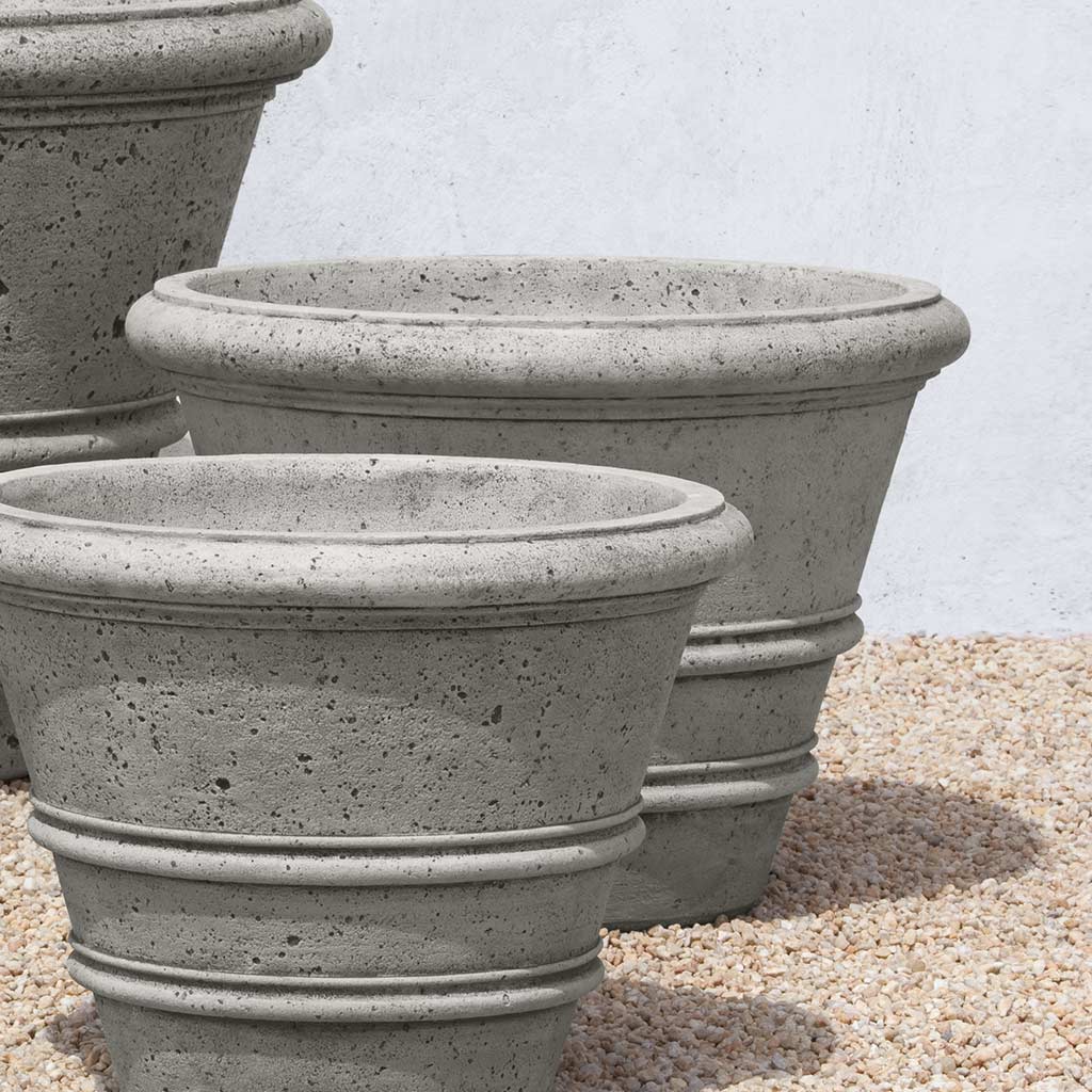 Photo of Campania Rustic Rolled Rim Large - Exclusively Campania